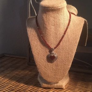 🆕 Oxblood stone necklace w/heart pendant to match